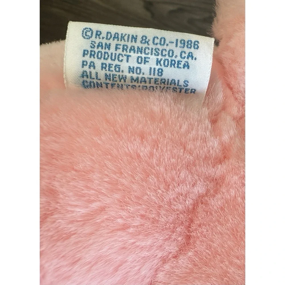 Vintage‎ 1986 Dakin Plush Pink Pig Sitting Stuffed Animal Blue Checkered Bandana